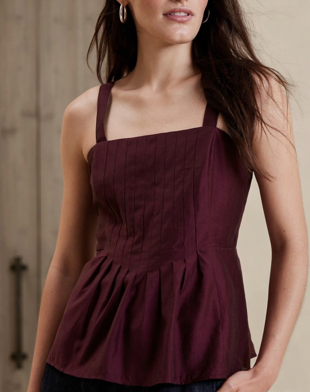 Banana Republic Factory Pleated Camisole Womens Size 12 Dark Cherry NWT